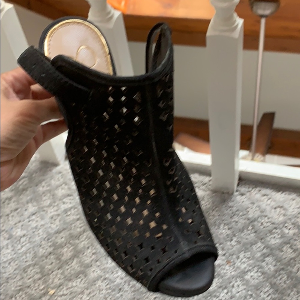 Wore few times good condition